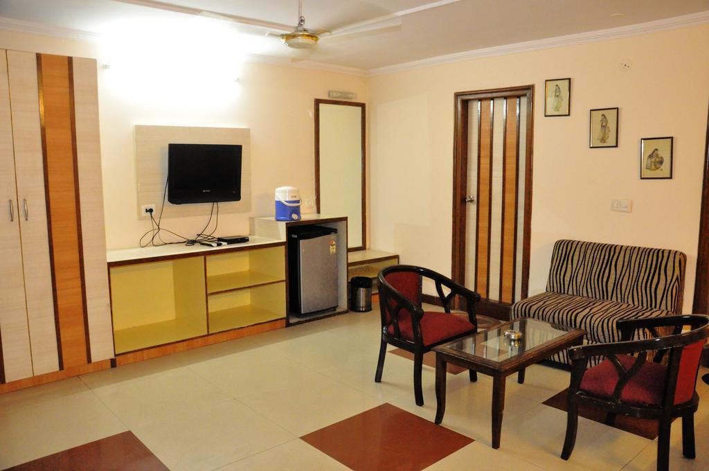 Hotel Muskan Palace Jaipur Bagian luar foto
