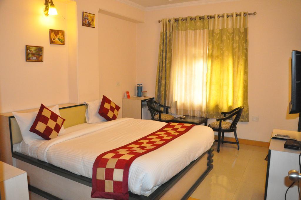 Hotel Muskan Palace Jaipur Bagian luar foto