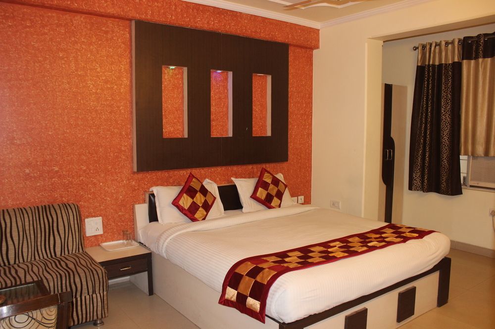 Hotel Muskan Palace Jaipur Bagian luar foto